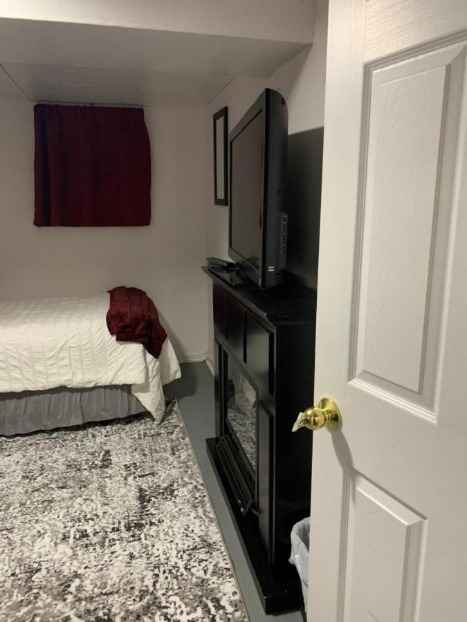 Quaint & Cozy Accommodation Edmonton Dış mekan fotoğraf