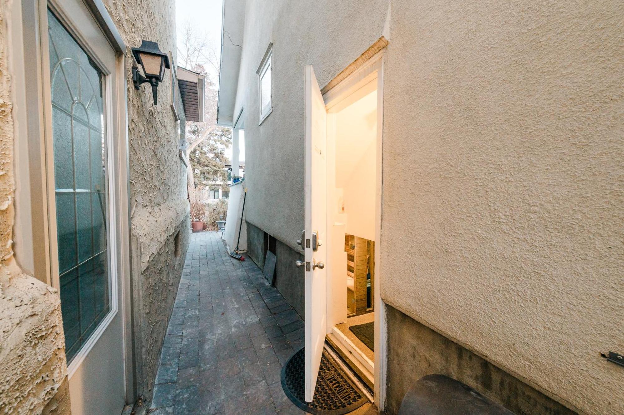 Quaint & Cozy Accommodation Edmonton Dış mekan fotoğraf